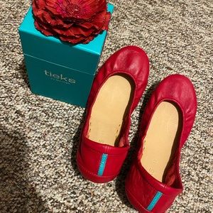 Tieks true love red size 10